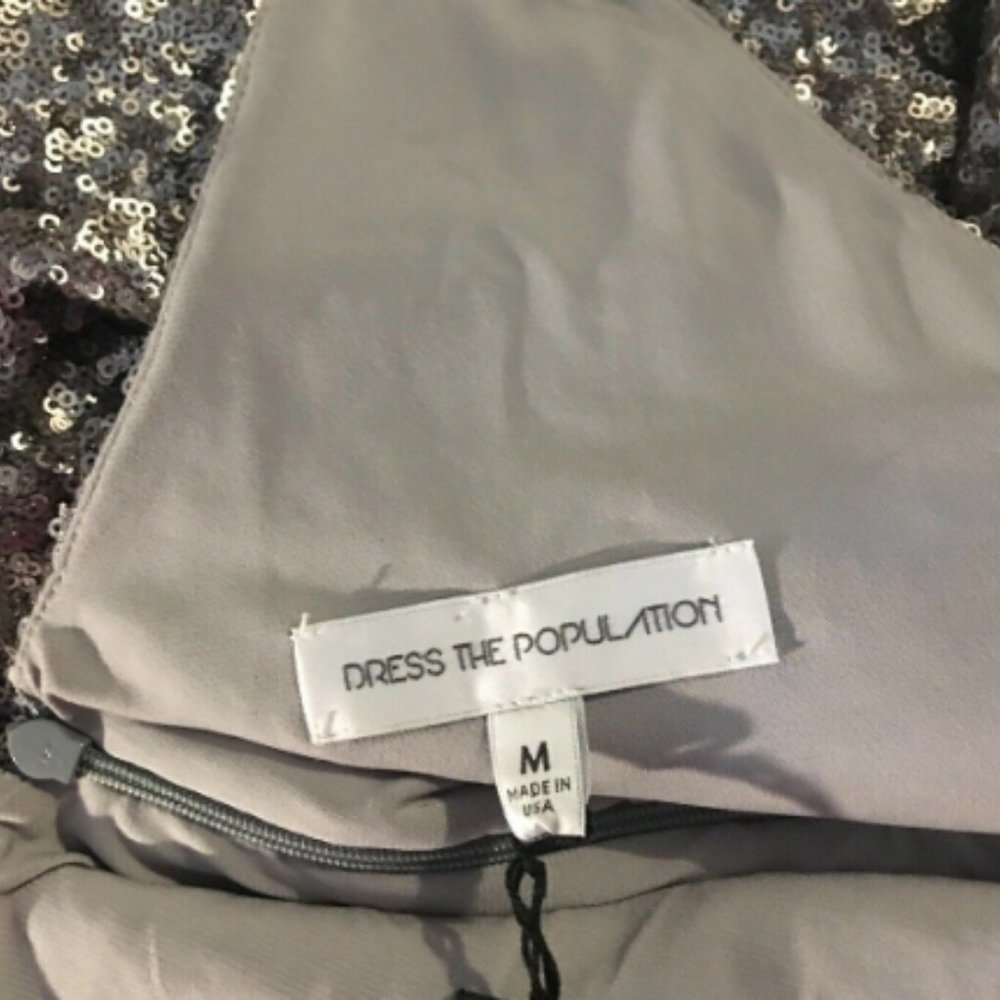 Dress the Population Platinum Sequin Harper V-Neck - Picture 5 of 5
